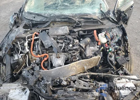 2025 Honda Accord Touring Hybrid из США, поврежденный, VIN 1HGCY2F87SA030352